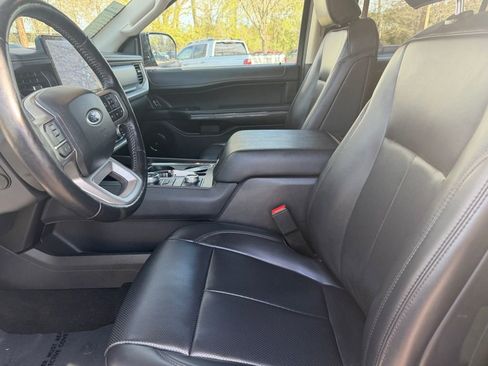 Used 2024 Ford Expedition Max XLT image 20