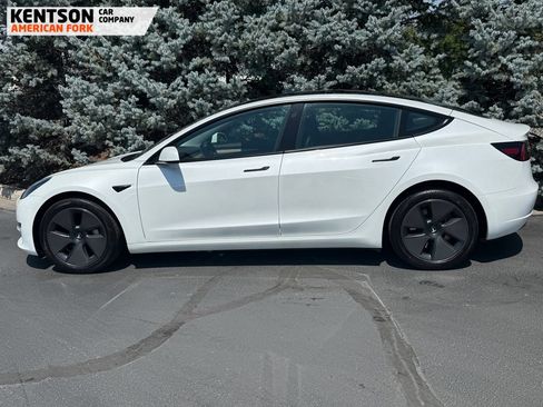 Used 2023 Tesla Model 3 Long Range AWD/4WD image 4