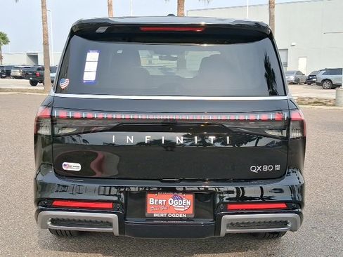 New 2026 INFINITI QX80 Luxe w/ Cargo Package image 5
