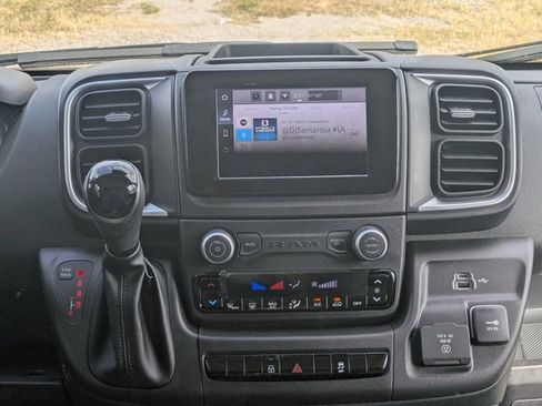 New 2026 RAM ProMaster 2500 w/ Quick Order Package 22G SLT image 16