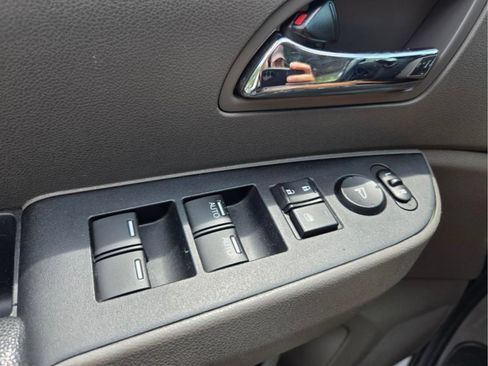 Used 2015 Honda Odyssey EX-L image 20