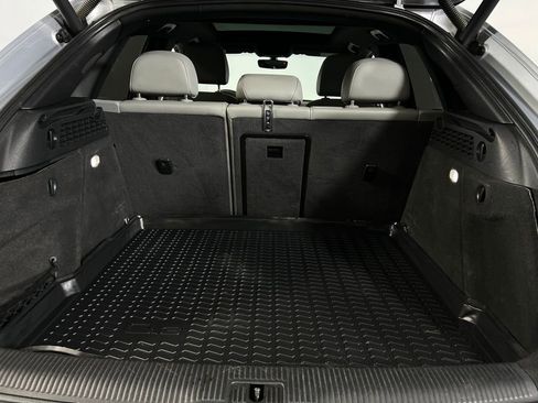 Used 2018 Audi Q3 2.0T Premium w/ Convenience Package image 32