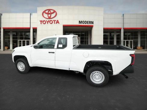 New 2025 Toyota Tacoma SR image 11