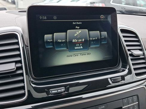 Used 2017 Mercedes-Benz GLS 450 4MATIC image 19