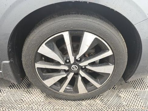 Used 2021 Nissan Sentra SV w/ SV Premium Package FWD image 8