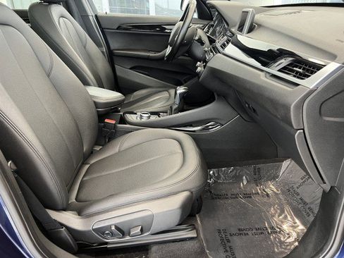 Used 2016 BMW X1 xDrive28i AWD/4WD image 12