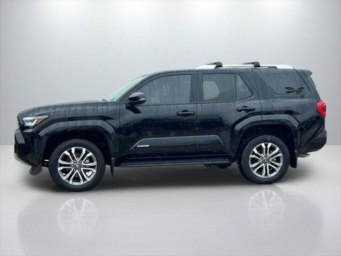 Certified 2025 Toyota 4Runner Limited AWD/4WD image 8