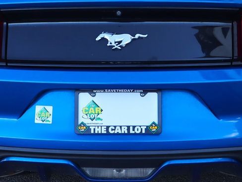 Used 2017 Ford Mustang Premium RWD image 21