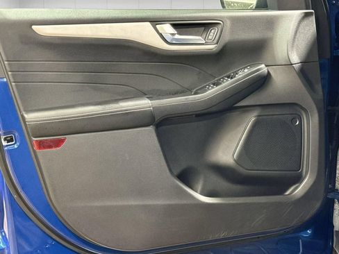 Used 2022 Ford Escape SEL AWD/4WD image 14
