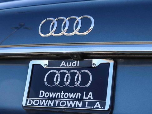 Used 2023 Audi Q5 2.0T Premium w/ Convenience Package image 11