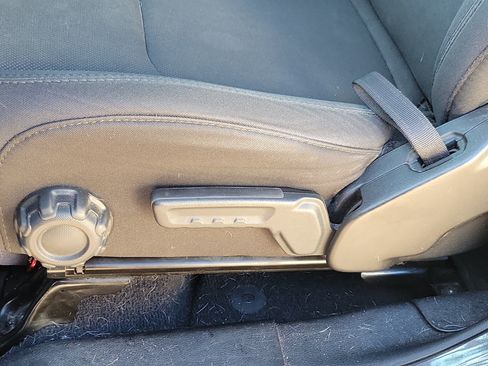 Used 2019 Jeep Wrangler Unlimited Sport S AWD/4WD image 21