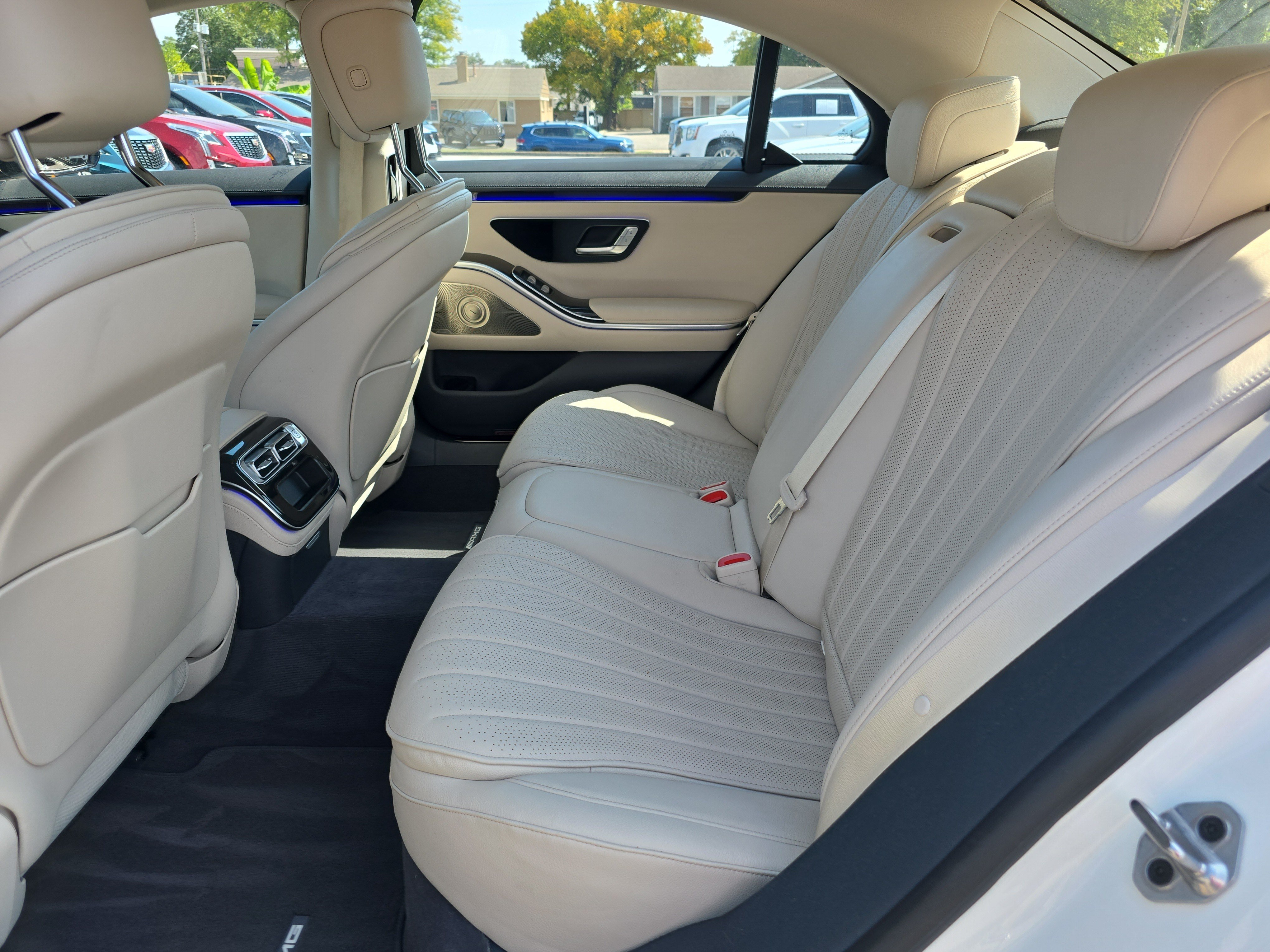 Used 2023 Mercedes-Benz S 500 4MATIC image 12