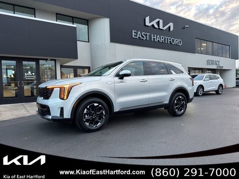 New 2026 Kia Sorento S AWD/4WD image 1