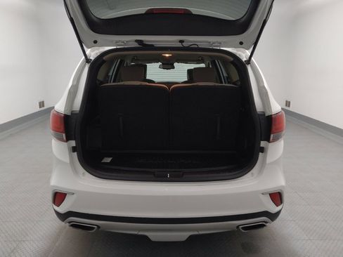 Used 2018 Hyundai Santa Fe SE FWD image 29