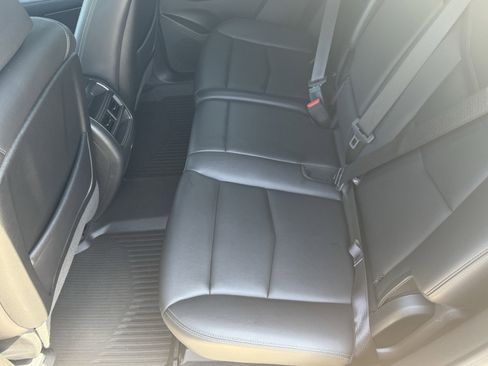 Used 2023 Cadillac XT5 Luxury image 37