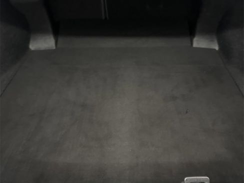 Used 2018 Toyota Camry LE image 27