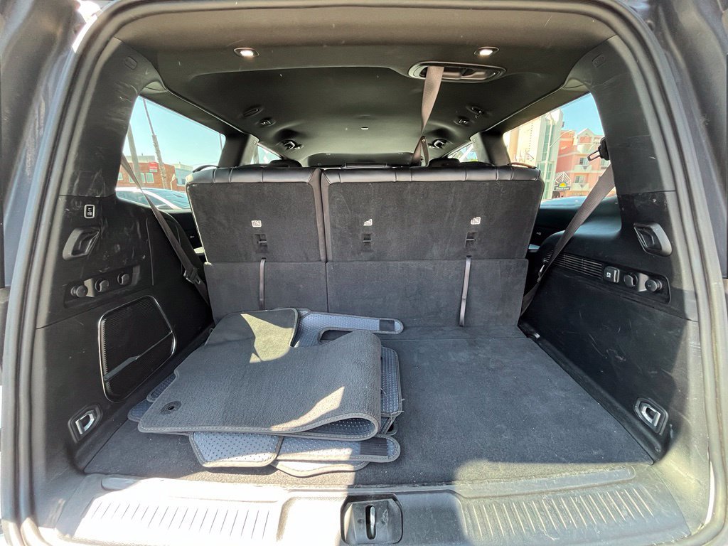 Used 2024 Jeep Wagoneer Series II w/ Flexible Seating Group RWD image 15
