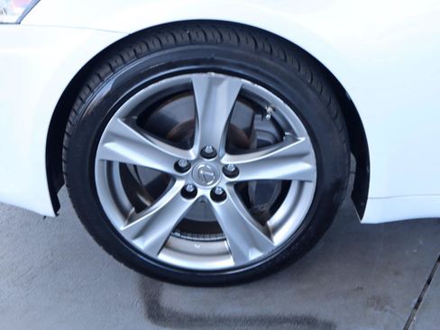 Used 2012 Lexus IS 350 w/ Premium Pkg Value Edition RWD image 12