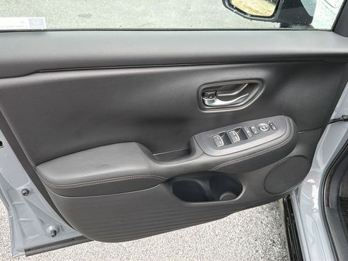 New 2027 Honda HR-V EX-L image 16