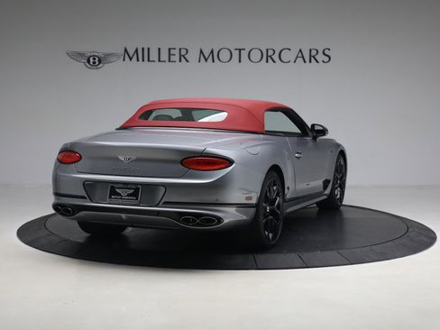 Certified 2023 Bentley Continental GT V8 image 24