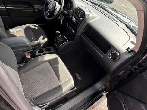 Used 2012 Jeep Patriot Sport FWD image 20