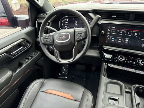 Used 2024 GMC Sierra 2500 AT4 w/ AT4 Premium Plus Package image 27