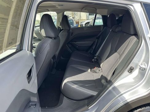 Certified 2025 Subaru Crosstrek 2.0i Premium image 12