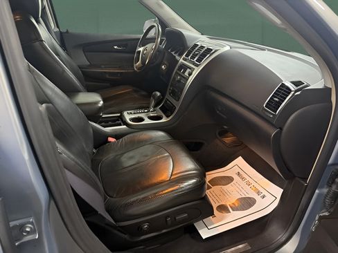 Used 2008 GMC Acadia SLT AWD/4WD image 17