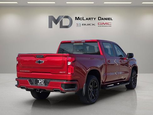 Used 2025 Chevrolet Silverado 1500 RST w/ Convenience Package II image 5