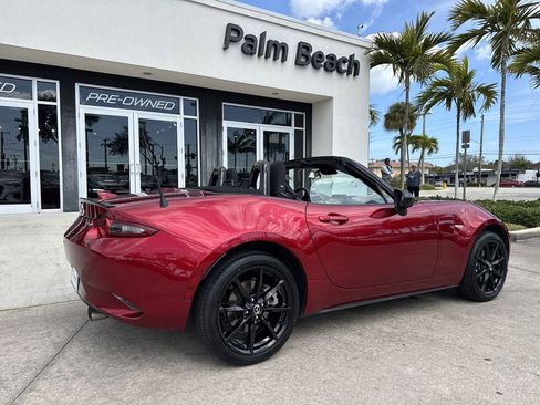Certified 2022 MAZDA MX-5 Miata Club w/ Weather Package image 25