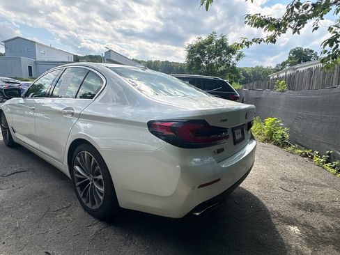 Used 2023 BMW 530i xDrive w/ Premium Package AWD/4WD image 11
