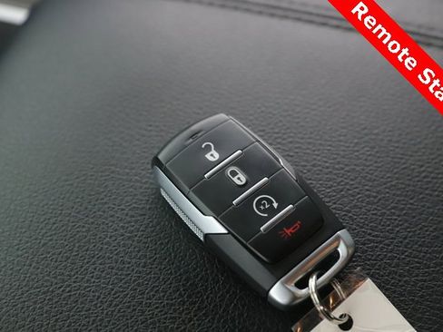 Used 2021 RAM 1500 Big Horn image 3