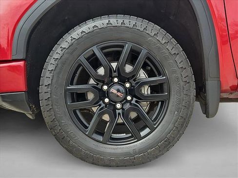 Used 2022 GMC Sierra 1500 Elevation w/ Elevation Premium Package AWD/4WD image 22