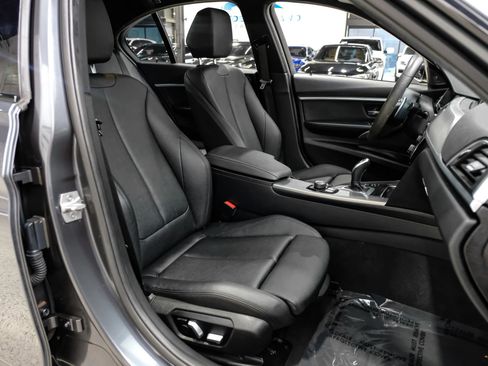 Used 2018 BMW 340i Sedan image 40