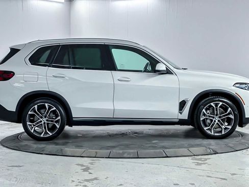 Used 2026 BMW X5 xDrive40i image 8