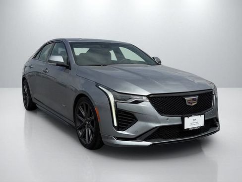 Used 2025 Cadillac CT4 V w/ Technology Package RWD image 3