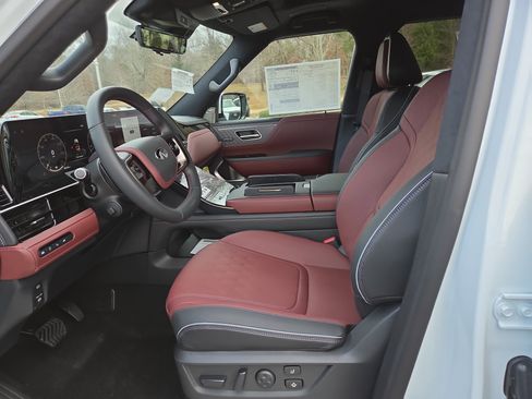 New 2026 INFINITI QX80 Autograph w/ Premium Cargo Package image 4