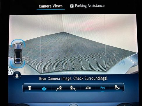 Used 2024 Mercedes-Benz C 300 4MATIC Sedan image 17