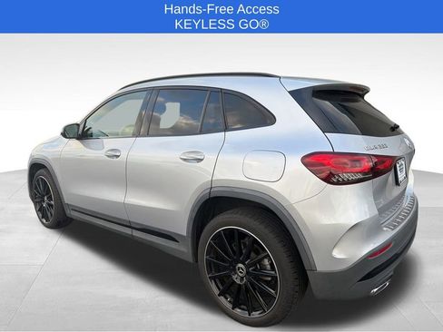 Used 2021 Mercedes-Benz GLA 250 GLA 250 image 9
