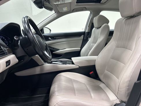 Used 2019 Honda Accord EX-L image 10