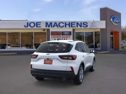 New 2026 Ford Escape ST-Line w/ Cold Weather Package AWD/4WD image 8