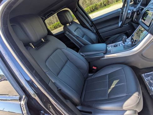 Used 2020 Land Rover Range Rover Sport HSE Dynamic image 30