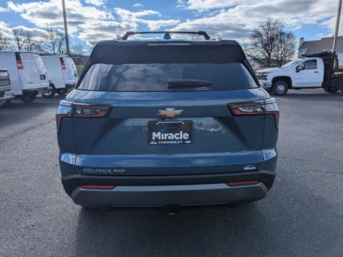 New 2026 Chevrolet Equinox LT image 9