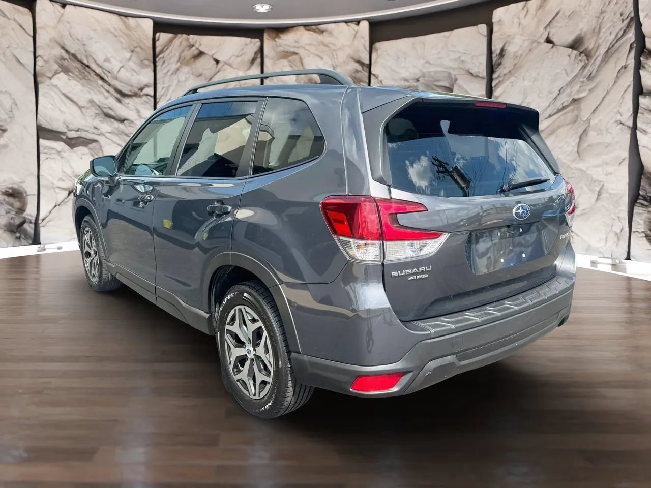 Used 2021 Subaru Forester Premium w/ Popular Package #1 AWD/4WD image 5