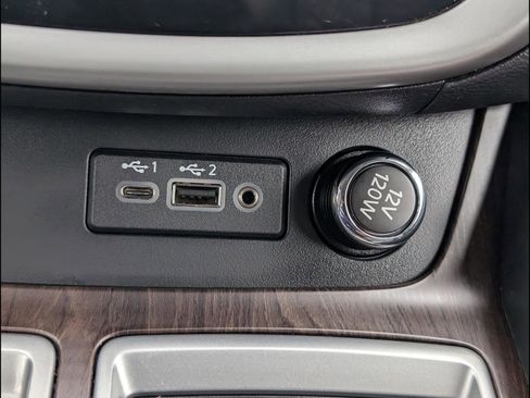 Used 2020 Nissan Murano Platinum FWD image 17