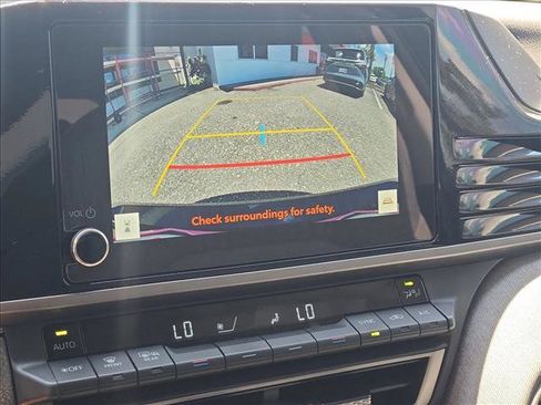 Used 2025 Toyota Camry LE w/ Convenience Package FWD image 14
