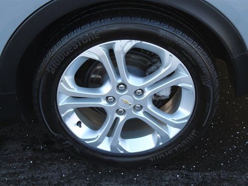 Used 2019 Chevrolet Bolt LT FWD image 25