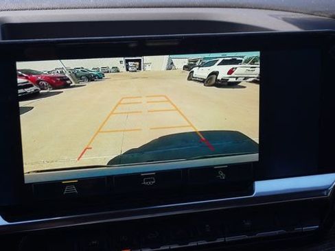 New 2025 Chevrolet Silverado 1500 LT w/ Convenience Package II image 28