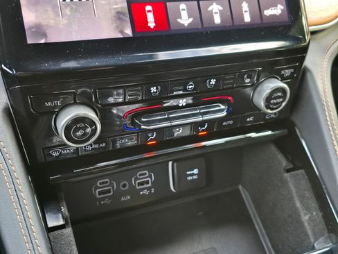 Used 2021 Jeep Grand Cherokee L Summit image 34