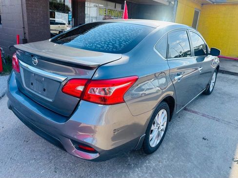 Used 2019 Nissan Sentra S w/ Appearance Package image 5